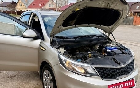 KIA Rio III рестайлинг, 2015 год, 650 000 рублей, 26 фотография