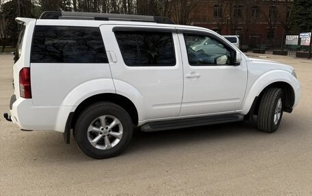 Nissan Pathfinder, 2013 год, 2 100 000 рублей, 4 фотография
