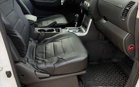 Nissan Pathfinder, 2013 год, 2 100 000 рублей, 17 фотография