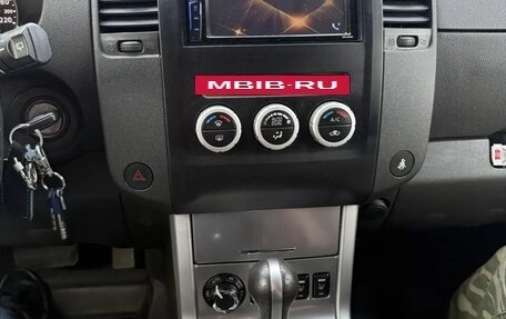 Nissan Pathfinder, 2013 год, 2 100 000 рублей, 14 фотография