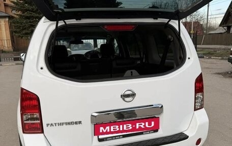 Nissan Pathfinder, 2013 год, 2 100 000 рублей, 10 фотография