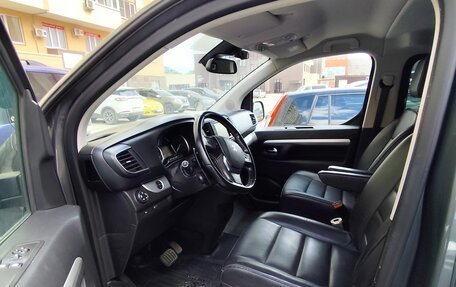Peugeot Traveller I, 2019 год, 2 550 000 рублей, 9 фотография