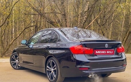 BMW 3 серия, 2013 год, 1 600 000 рублей, 4 фотография