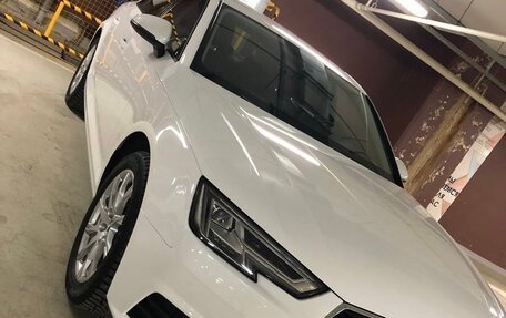 Audi A4, 2019 год, 2 600 000 рублей, 2 фотография