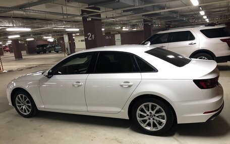 Audi A4, 2019 год, 2 600 000 рублей, 5 фотография