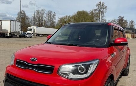 KIA Soul II рестайлинг, 2017 год, 1 800 000 рублей, 2 фотография