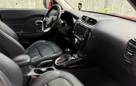 KIA Soul II рестайлинг, 2017 год, 1 800 000 рублей, 21 фотография