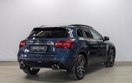 Mercedes-Benz GLA, 2019 год, 3 750 000 рублей, 5 фотография