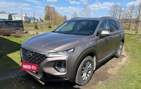Hyundai Santa Fe IV, 2018 год, 2 385 000 рублей, 3 фотография