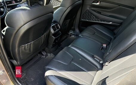 Hyundai Santa Fe IV, 2018 год, 2 385 000 рублей, 10 фотография