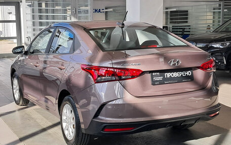 Hyundai Solaris II рестайлинг, 2021 год, 1 848 000 рублей, 8 фотография
