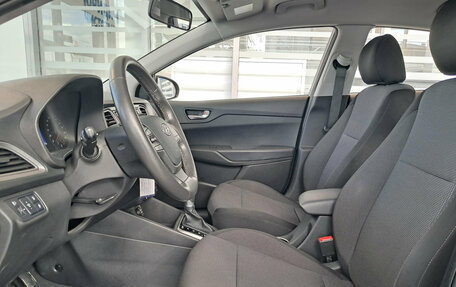 Hyundai Solaris II рестайлинг, 2021 год, 1 848 000 рублей, 20 фотография