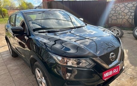 Nissan Qashqai, 2021 год, 1 800 000 рублей, 2 фотография