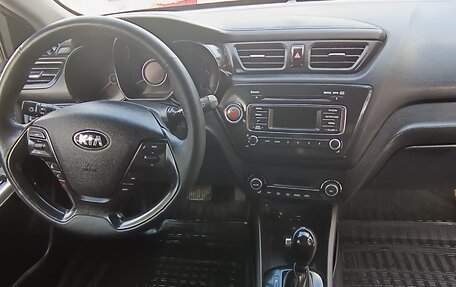 KIA Rio III рестайлинг, 2015 год, 950 000 рублей, 19 фотография