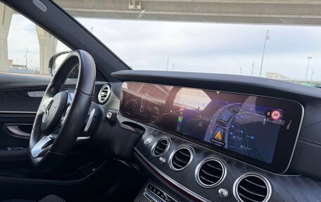 Mercedes-Benz E-Класс, 2019 год, 3 700 000 рублей, 12 фотография