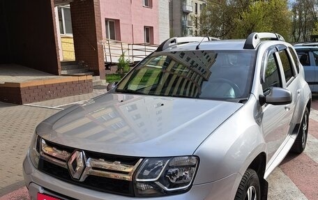 Renault Duster I рестайлинг, 2017 год, 1 500 000 рублей, 4 фотография