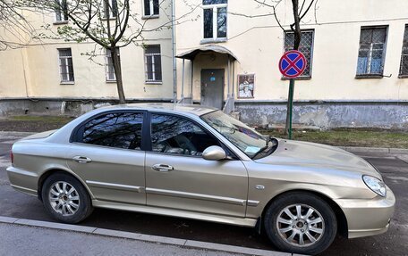 Hyundai Sonata IV рестайлинг, 2005 год, 200 000 рублей, 2 фотография