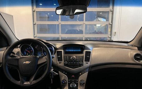 Chevrolet Cruze II, 2012 год, 699 000 рублей, 9 фотография
