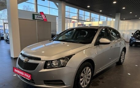 Chevrolet Cruze II, 2012 год, 699 000 рублей, 7 фотография