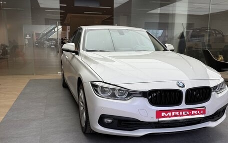 BMW 3 серия, 2017 год, 1 990 000 рублей, 6 фотография