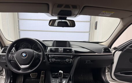 BMW 3 серия, 2017 год, 1 990 000 рублей, 17 фотография
