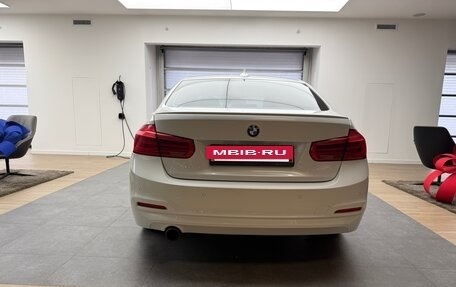 BMW 3 серия, 2017 год, 1 990 000 рублей, 18 фотография