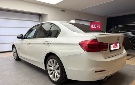 BMW 3 серия, 2017 год, 1 990 000 рублей, 16 фотография