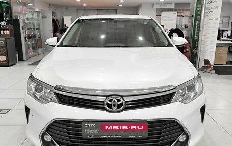 Toyota Camry, 2017 год, 1 990 000 рублей, 2 фотография