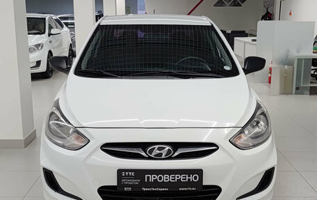 Hyundai Solaris II рестайлинг, 2013 год, 745 000 рублей, 2 фотография