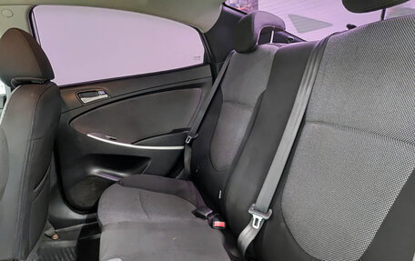 Hyundai Solaris II рестайлинг, 2013 год, 745 000 рублей, 15 фотография