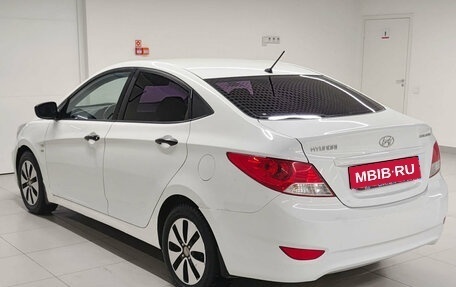Hyundai Solaris II рестайлинг, 2013 год, 745 000 рублей, 8 фотография