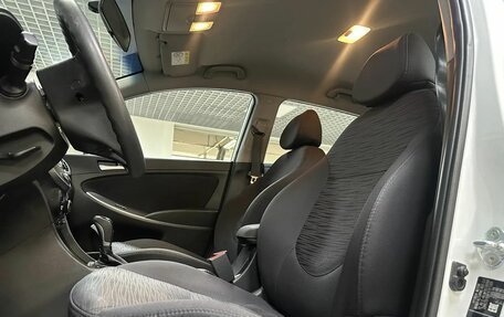 Hyundai Solaris II рестайлинг, 2015 год, 1 099 000 рублей, 11 фотография