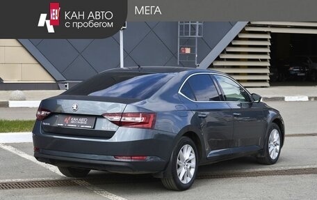 Skoda Superb III рестайлинг, 2019 год, 2 192 000 рублей, 2 фотография