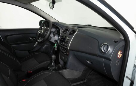 Renault Logan II, 2022 год, 1 294 000 рублей, 6 фотография