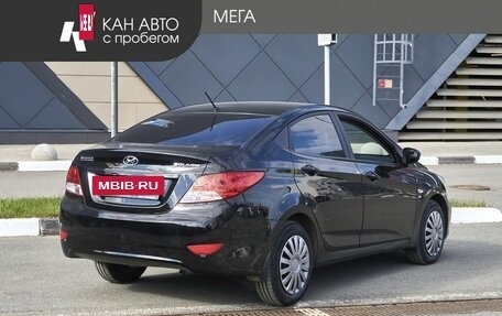 Hyundai Solaris II рестайлинг, 2013 год, 825 000 рублей, 2 фотография