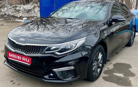 KIA Optima IV, 2019 год, 1 900 000 рублей, 4 фотография