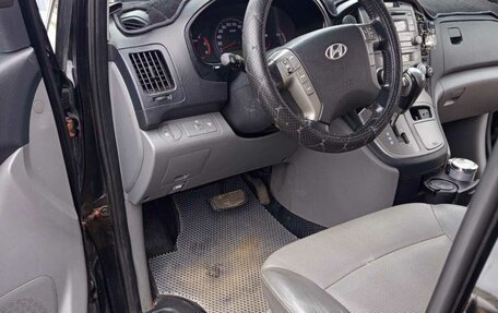 Hyundai Grand Starex Grand Starex I рестайлинг 2, 2008 год, 1 100 000 рублей, 10 фотография