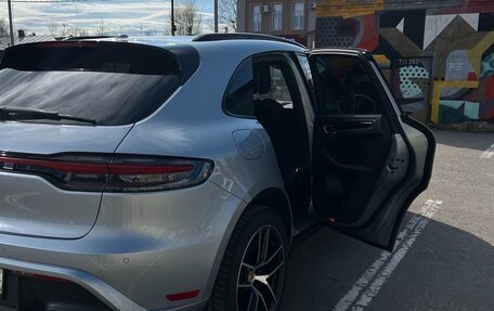 Porsche Macan I рестайлинг, 2022 год, 6 190 000 рублей, 19 фотография