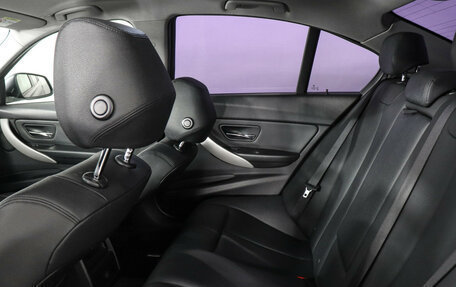 BMW 3 серия, 2015 год, 1 649 000 рублей, 14 фотография