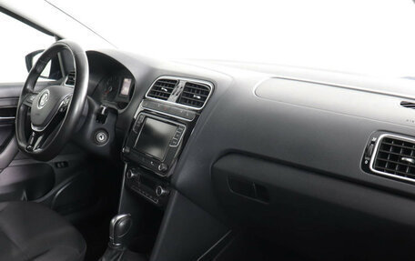 Volkswagen Polo VI (EU Market), 2017 год, 1 099 000 рублей, 10 фотография