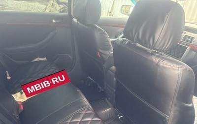 Toyota Avensis III рестайлинг, 2003 год, 700 000 рублей, 1 фотография