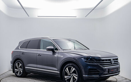 Volkswagen Touareg III, 2018 год, 4 728 000 рублей, 3 фотография