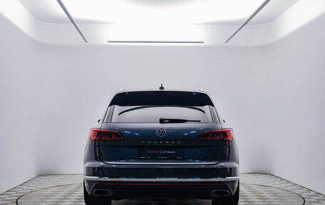 Volkswagen Touareg III, 2018 год, 4 728 000 рублей, 6 фотография
