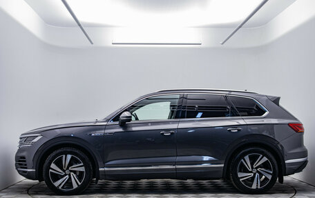 Volkswagen Touareg III, 2018 год, 4 728 000 рублей, 8 фотография