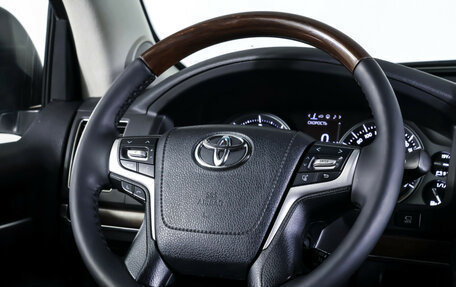 Toyota Land Cruiser 200, 2015 год, 5 185 000 рублей, 14 фотография