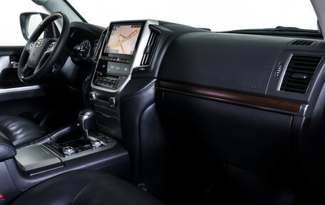Toyota Land Cruiser 200, 2015 год, 5 185 000 рублей, 10 фотография