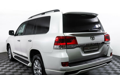 Toyota Land Cruiser 200, 2015 год, 5 185 000 рублей, 7 фотография