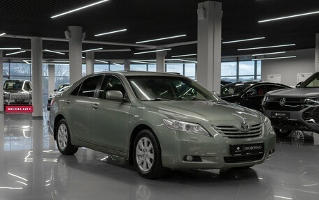Toyota Camry, 2006 год, 720 000 рублей, 2 фотография