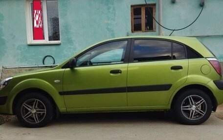 KIA Rio II, 2007 год, 550 000 рублей, 1 фотография