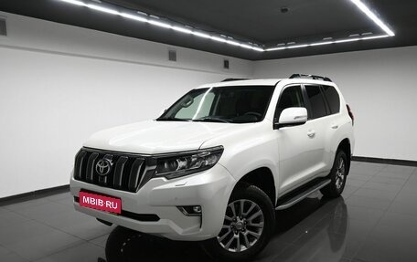 Toyota Land Cruiser Prado 150 рестайлинг 2, 2020 год, 5 695 000 рублей, 1 фотография